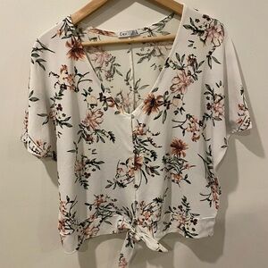 Dex fluttery sleeve tie front cropped blouse size XL floral top silver buttons